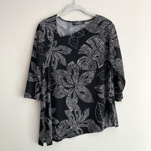 Sympli Womens Blouse Size 8 Asymmetrical 3/4 Sleeves Black White Floral